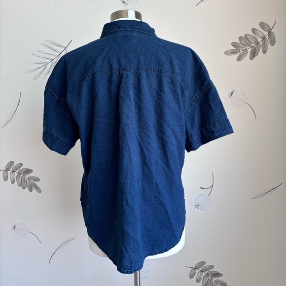 JCrew Lightweight linen blend short sleeve button down shirt - Picture 3 of 12